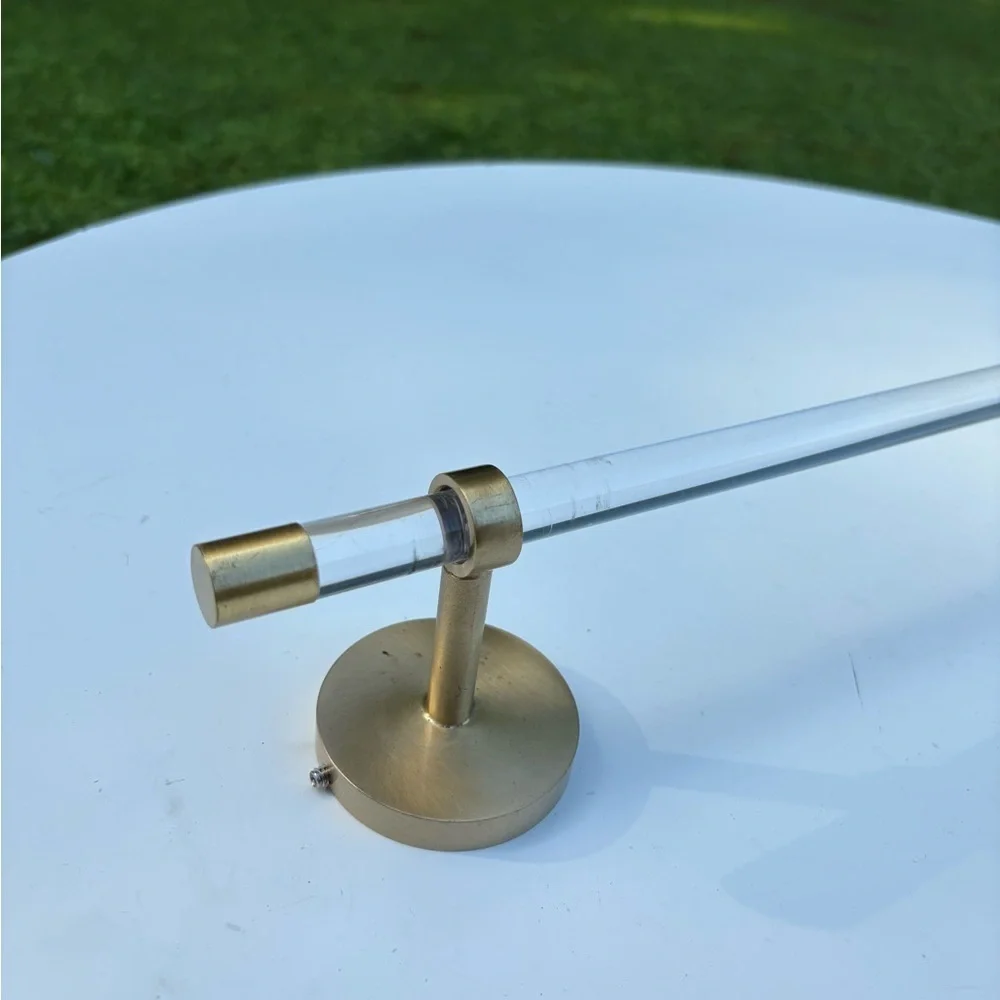 NWOT Anthropologie Mikayla Lucite Towel Bar